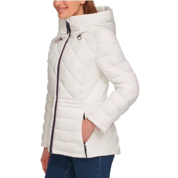 Tommy Hilfiger Ladies' Quilted Jacket XXL White - Picture 3 of 7